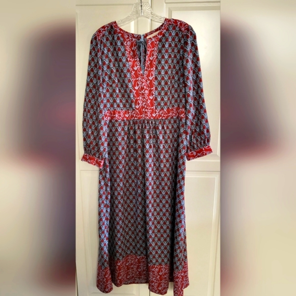 Ann Taylor Loft Floral Colorful Dress. Lightweight Burgundy Light Blue S…